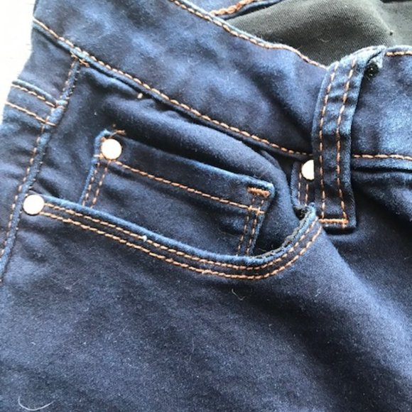 Numero Skinny Leg Dark Wash Mid Rise Jeans - Picture 5 of 8